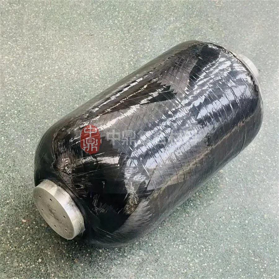 定制碳纤维缠绕储气瓶轻质碳纤维储气罐
